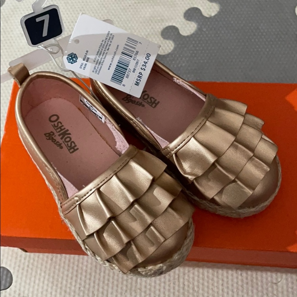 Oshkosh toddler 7 shoes